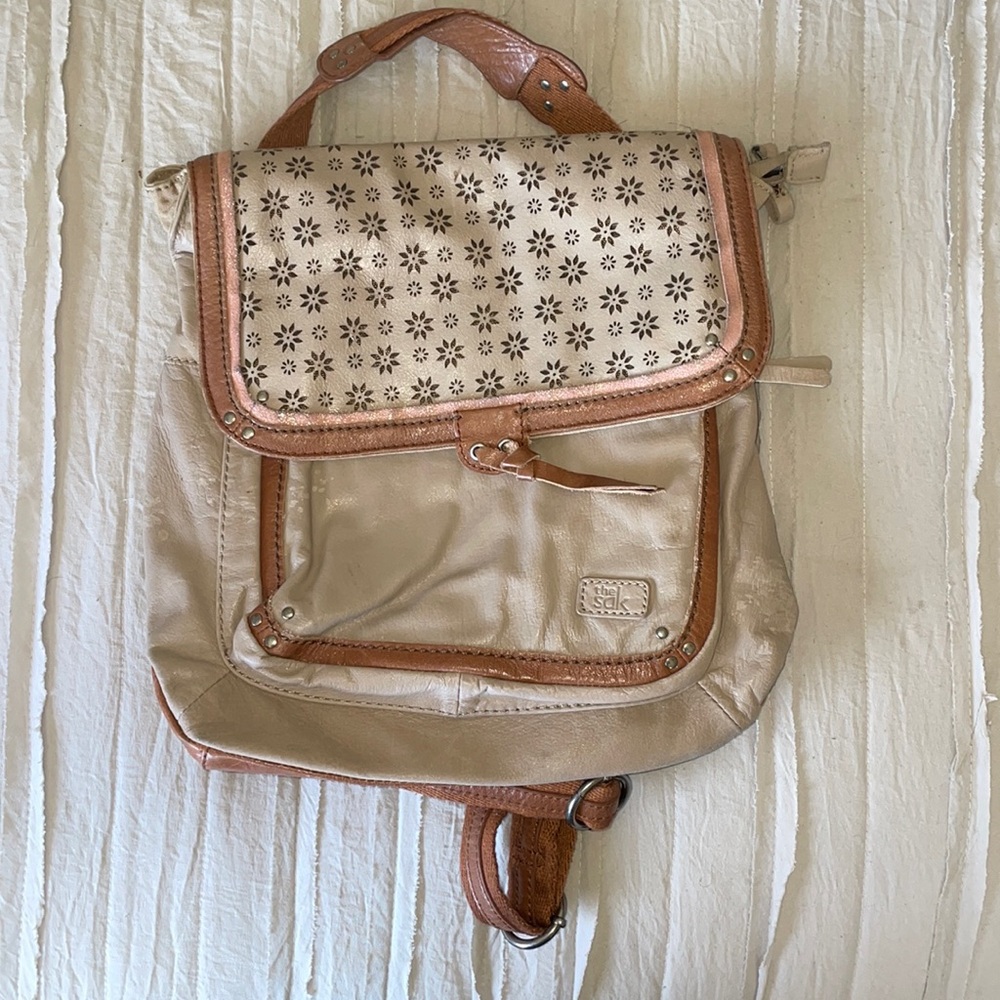 THE SAK ✨2-in-1 PURSE AND BACKPACK✨